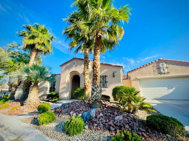 Building Photo - AMAZING SINGLE STORY HOME IN “AGE RESTRICT...