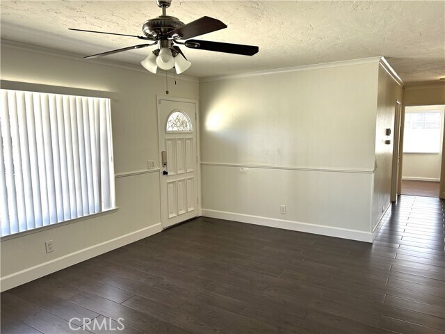 Building Photo - 4007 Cypress Ln