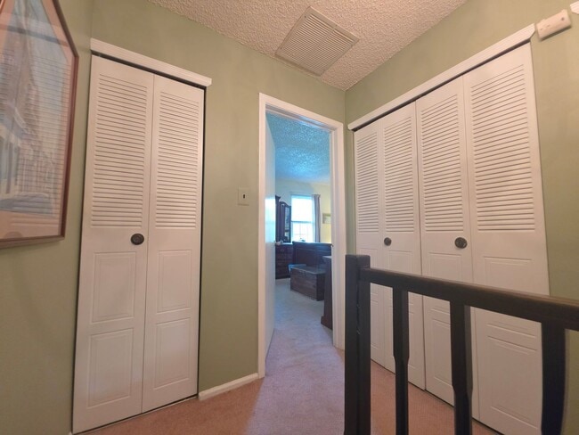 Building Photo - 120 Pear Tree Ln