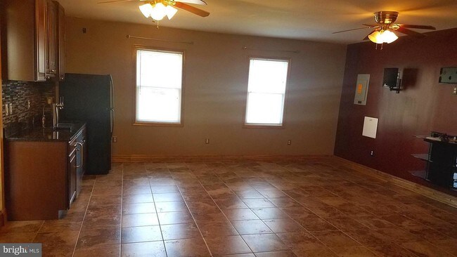 Building Photo - 3886 Scibilia Rd