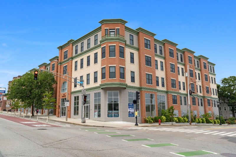 Building Photo - 315 Broadway