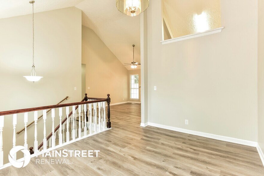 Building Photo - 904 Conway Ln