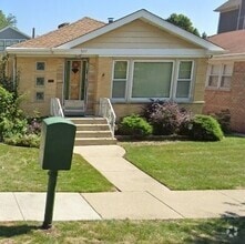 Building Photo - 3657 N Campbell Ave