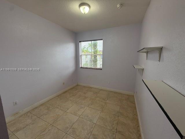 Building Photo - 4920 SW 140th Terrace
