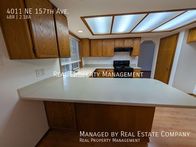 Building Photo - 4011 NE 157th Ave