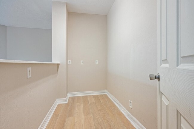 Building Photo - 3311 El Dorado Blvd