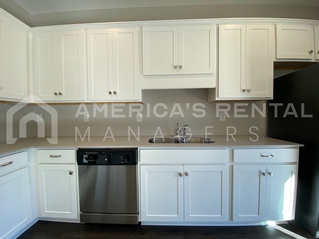 Building Photo - Home for Rent in Lincoln, AL!!!   View with 48 Hours Notice!