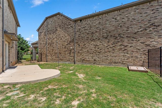 Building Photo - 1323 Bailey Ln