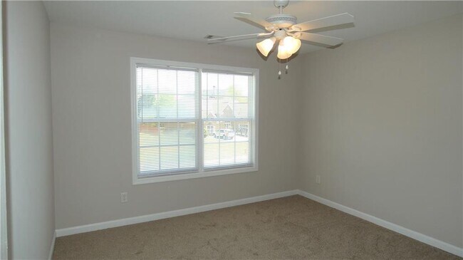 Building Photo - 4243 Crestwood Bend Cir