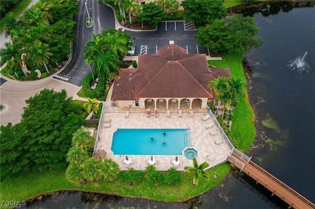 Building Photo - 15433 Bellamar Cir