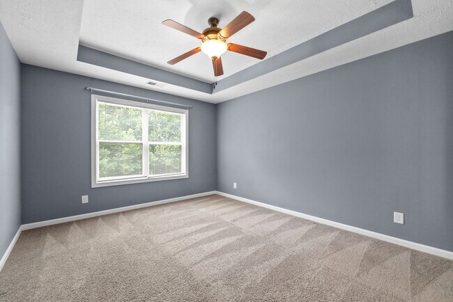 Building Photo - Pet Friendly Four Bedroom with Basement!