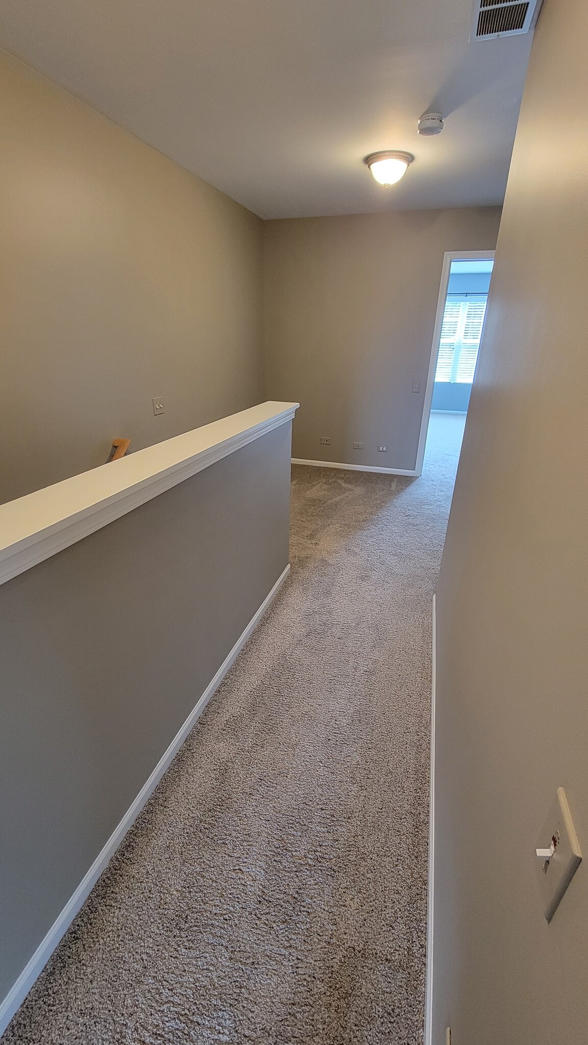 Building Photo - 2807 Stonewater Dr
