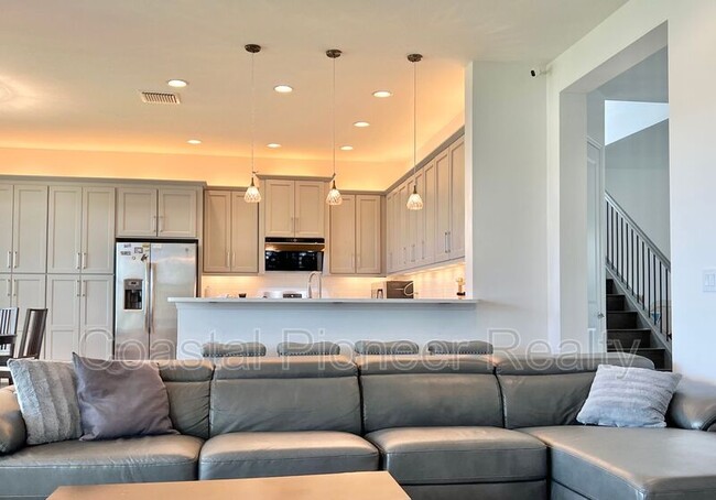 Building Photo - 31142 Lindentree Dr