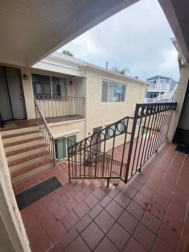 Primary Photo - **MOVE IN SPECIAL $500 OFF 1st month** Cha...
