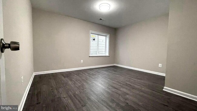 Building Photo - 9008 Hanson Grove Ct