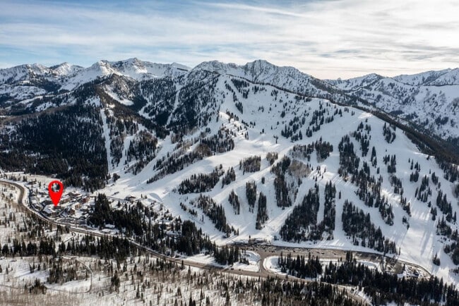 Building Photo - 12120 S Big Cottonwood Canyon Rd