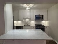 Building Photo - 50 W Lindsley Rd