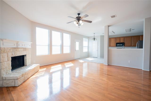 Building Photo - 524 Zachum Dr