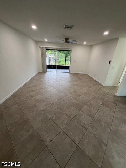 Building Photo - 11262 Summerwinds Ct