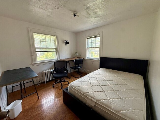 Building Photo - 29 Highland Ave