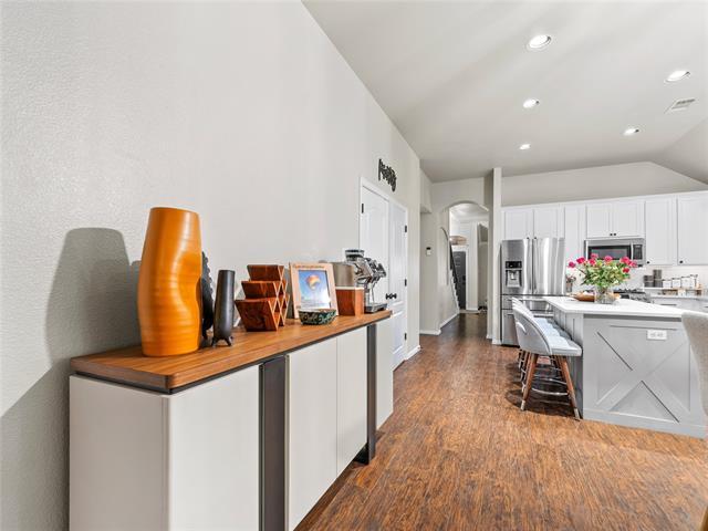 Building Photo - 2005 Michelle Creek Dr