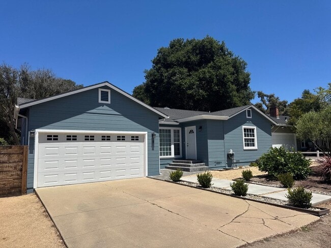 Building Photo - San Benancio Village — Spacious Home!