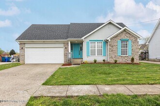 Building Photo - 9104 Fairridge Dr