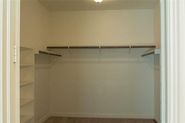 Building Photo - 638 Enfield Dr