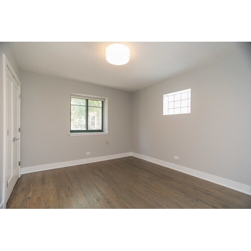 Building Photo - 1533 N Wieland St