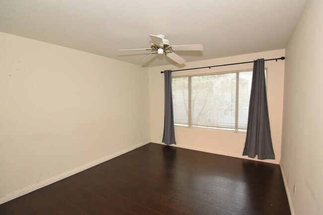 Building Photo - 3125 Casey Dr