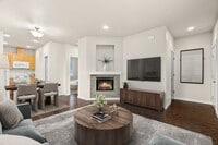 Building Photo - Parc 3