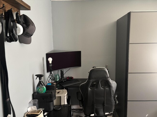 Building Photo - 1611 Sombrero Way