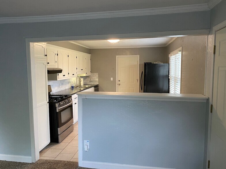 View into kitchen from living room - 508 E Indian Dr
