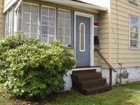 Building Photo - 974 Madison Ave