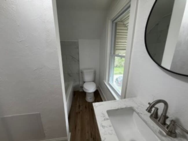 Building Photo - Move-In Ready 3-Bedroom Home with Large Yard and Great Everyday Features