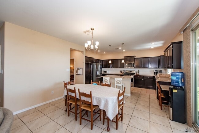 Building Photo - 6715 E 35th Rd