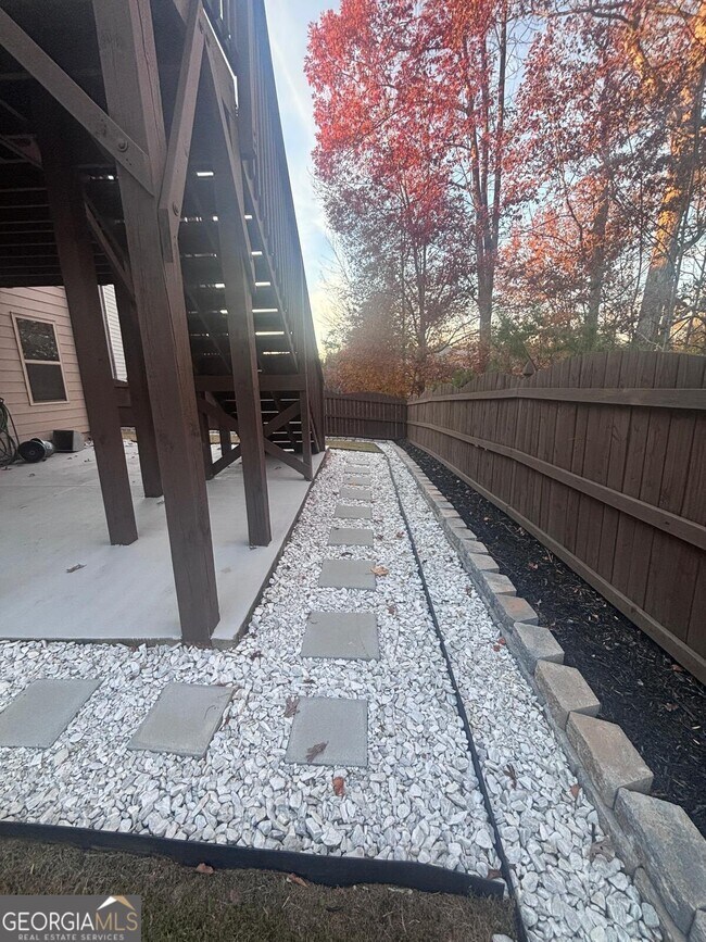 Building Photo - 1615 Beckham St