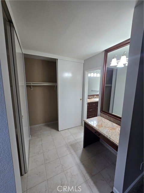 Building Photo - 8933 Biscayne Ct