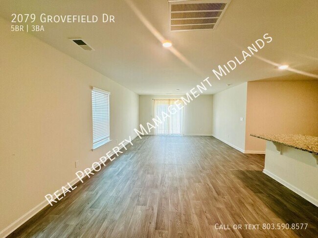 Building Photo - 2079 Grovefield Dr