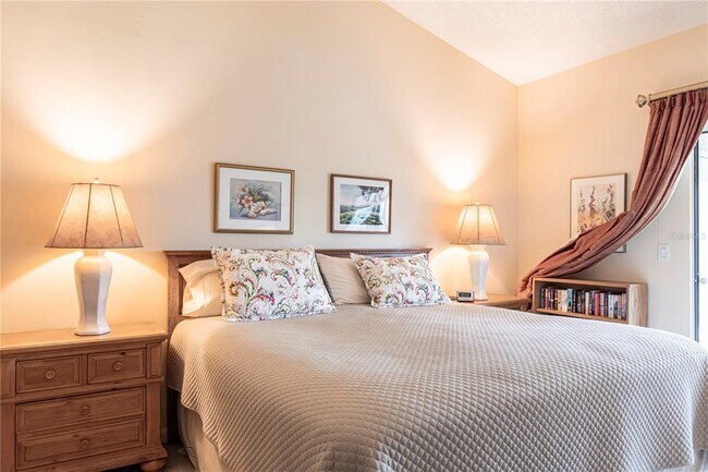 Building Photo - 1531 Clower Creek Dr