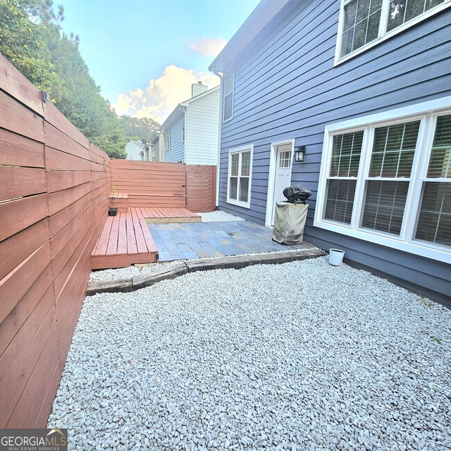 Building Photo - 1308 Gates Cir SE