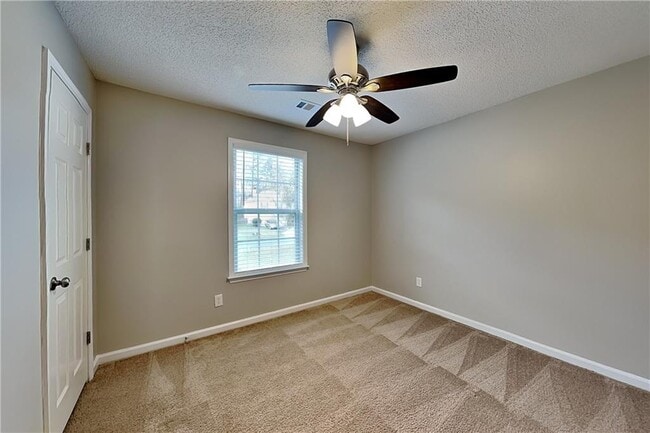 Building Photo - 252 Creel Chase NW