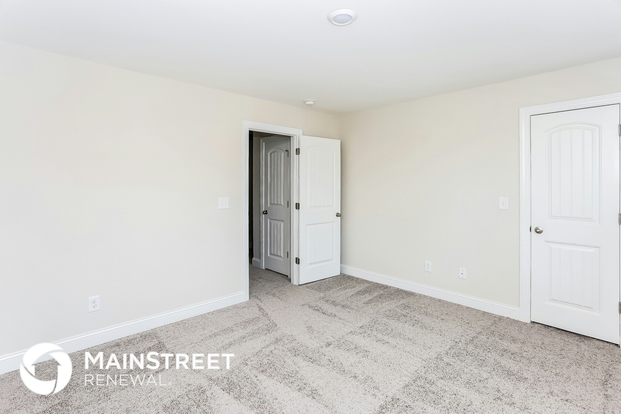 Building Photo - 2065 Swanport Ln