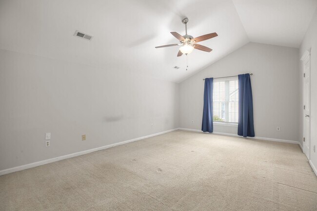 Building Photo - 10205 N Hampton Ln