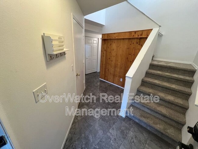 Building Photo - 17925 Beaujolais Dr