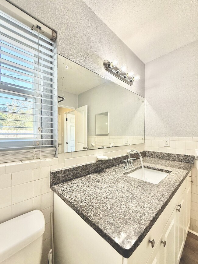 Building Photo - 5396 68th Way N