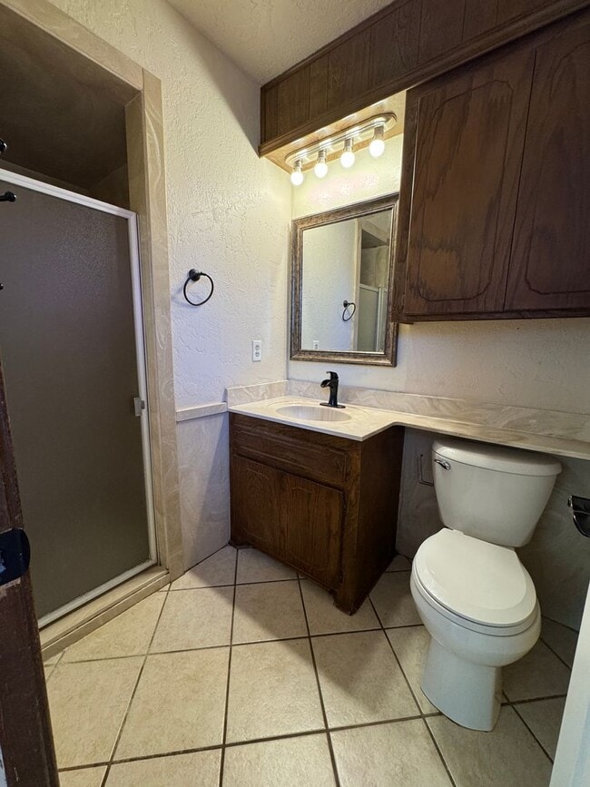 Building Photo - 4823 SE Tattershall Way