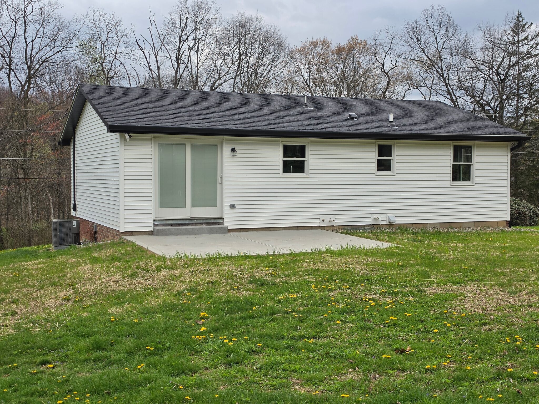 Building Photo - 111 Robinson Run Rd