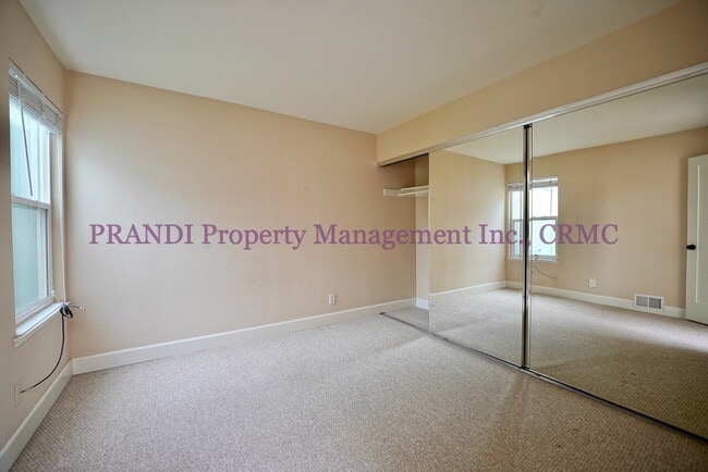 Building Photo - Impeccable Quality in this Recently Remode...