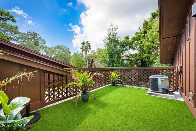 Building Photo - 6 Tomahawk Trail